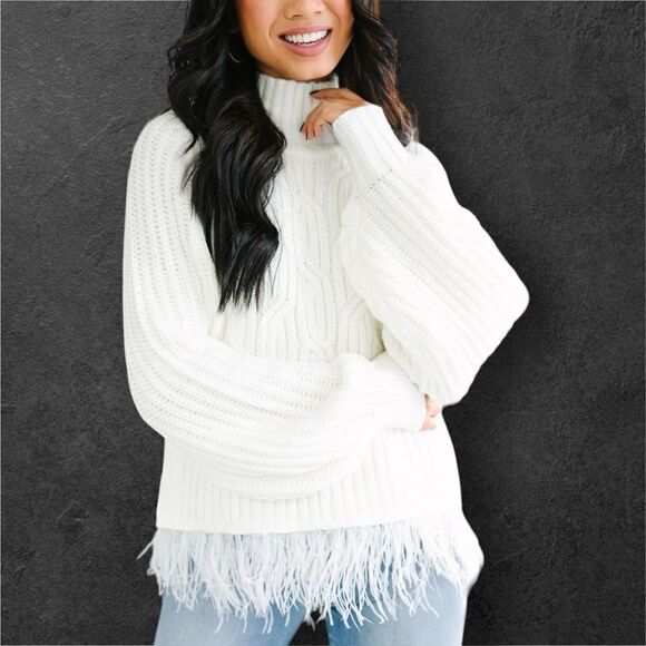 ENTRO What's Going On Cream White Feather Trim Sweater in the Size Medium - Picture 5 of 14